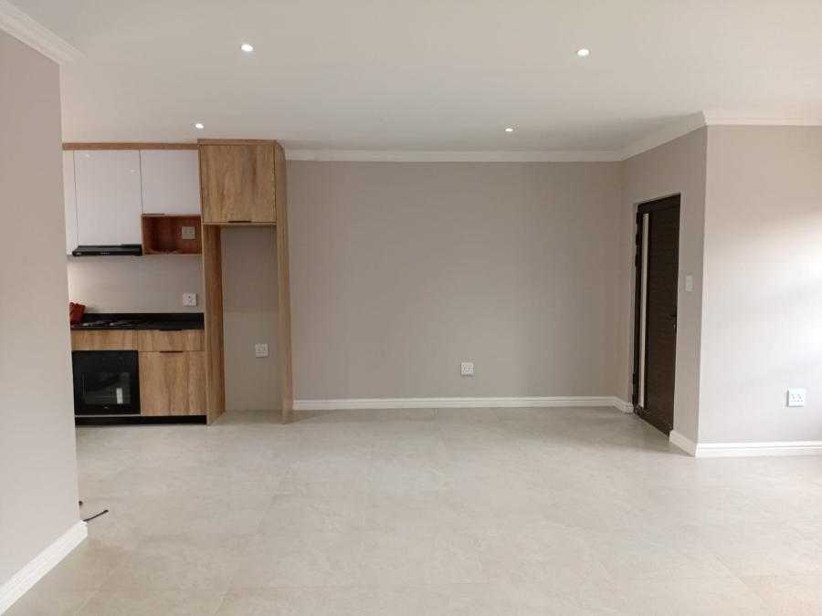 To Let 2 Bedroom Property for Rent in Cambridge West Eastern Cape
